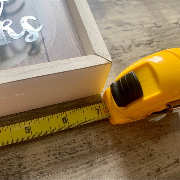 Give Thanks Fall/ Thanksgiving Pumpkin Sign - Picture 4 of 4